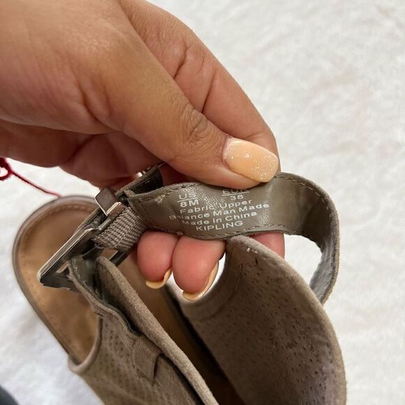 Circus Sam Edelman Taupe Kipling Peep Toe Booties 8 Women - Picture 12 of 12